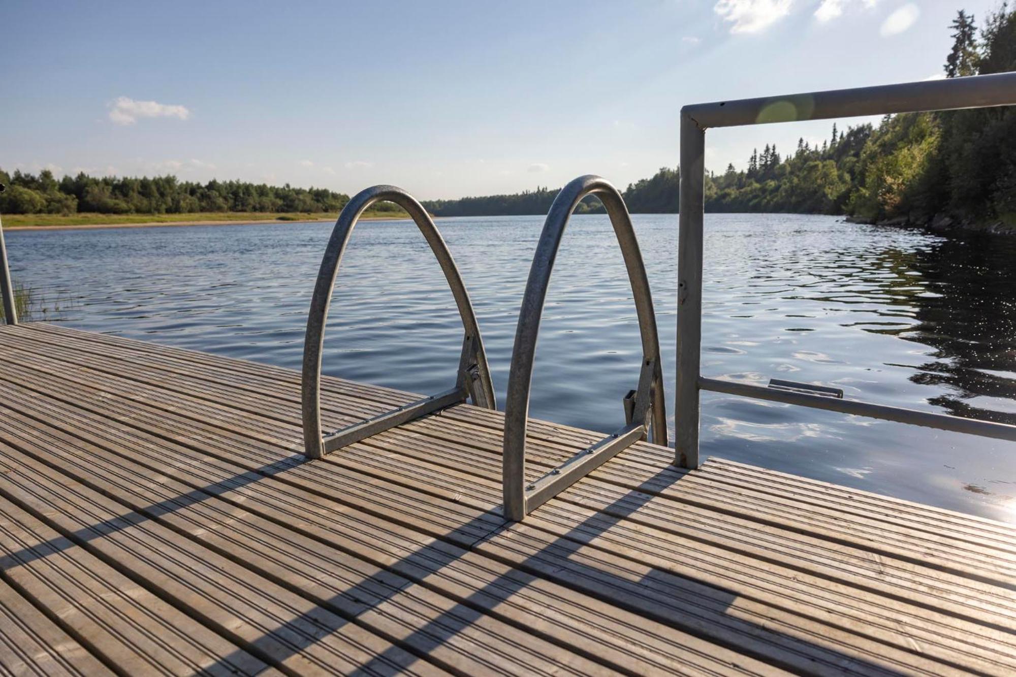 Arctic River Resort Ivalo Eksteriør billede